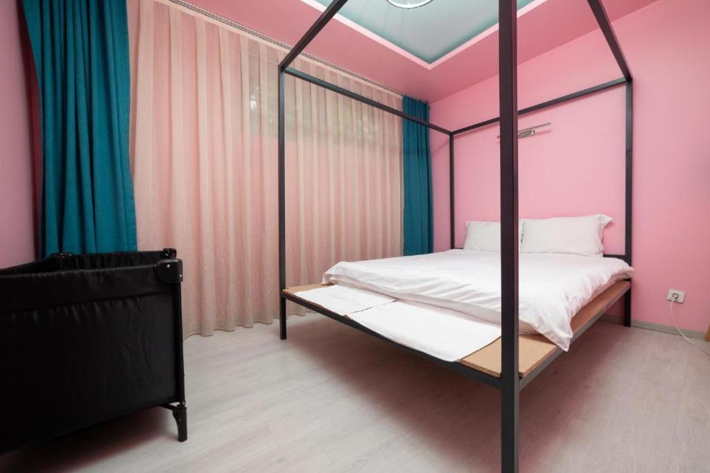 Hotel Gloria Ks 普里什蒂纳 外观 照片