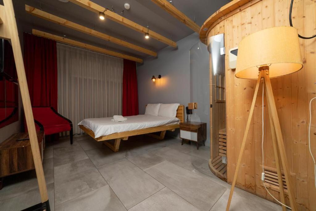 Hotel Gloria Ks 普里什蒂纳 外观 照片